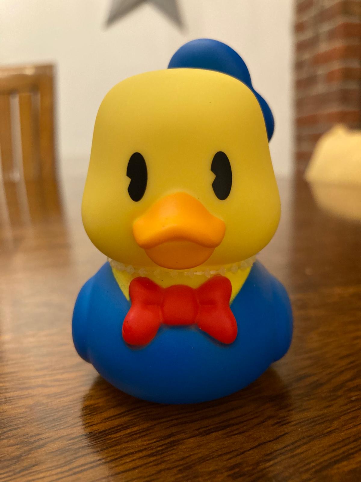 Disney Duckalooz Mini Rubber Duck - Donald Duck